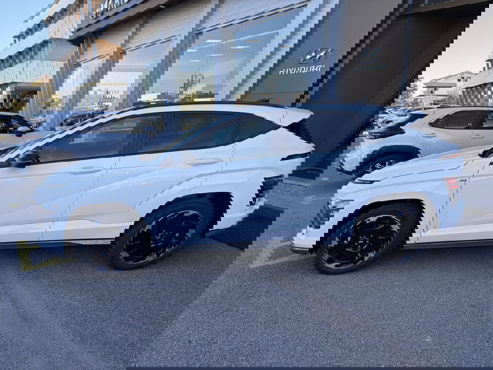 Hyundai Kona nuova a Vercelli (2)