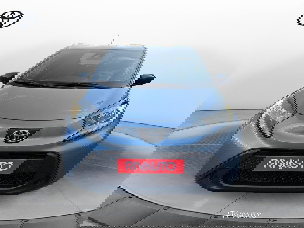 Toyota Aygo X nuova a Como (5)