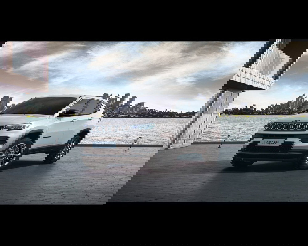 Jeep Compass nuova a Torino