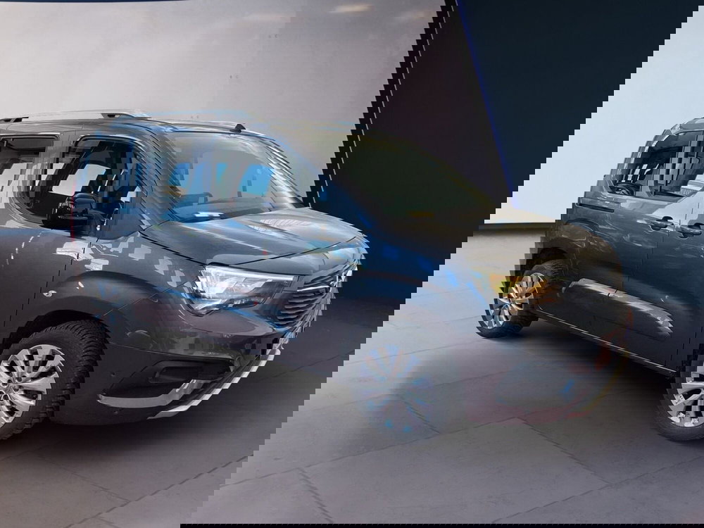 Opel Combo Life usata a Torino (3)