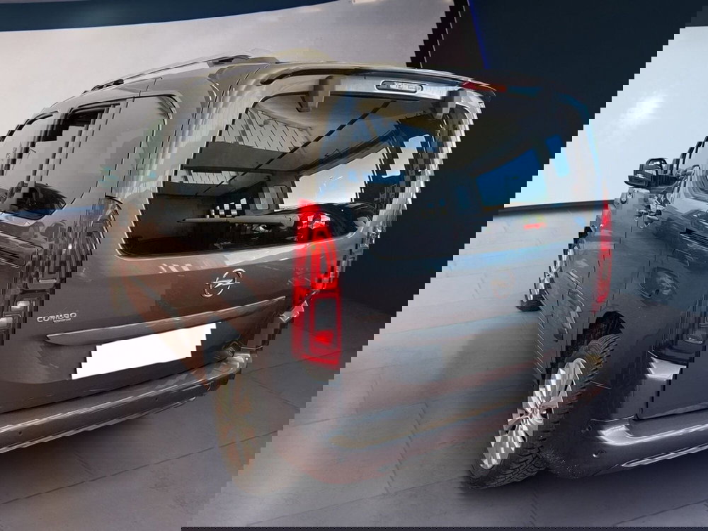 Opel Combo Life usata a Torino (6)