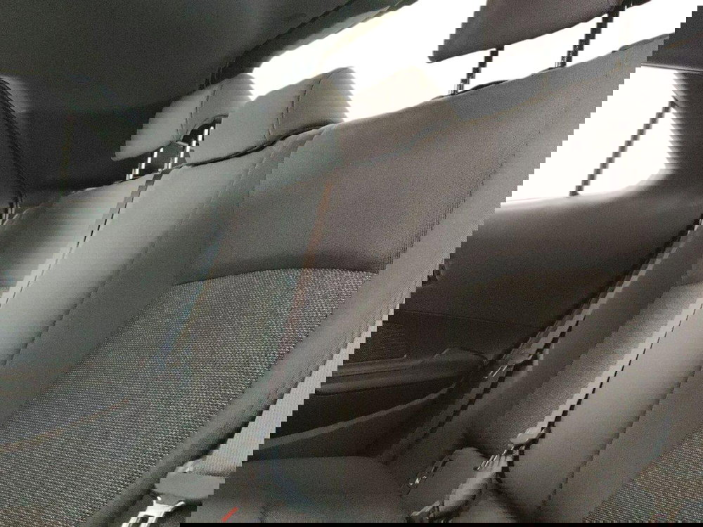 Toyota Toyota C-HR usata a Roma (10)