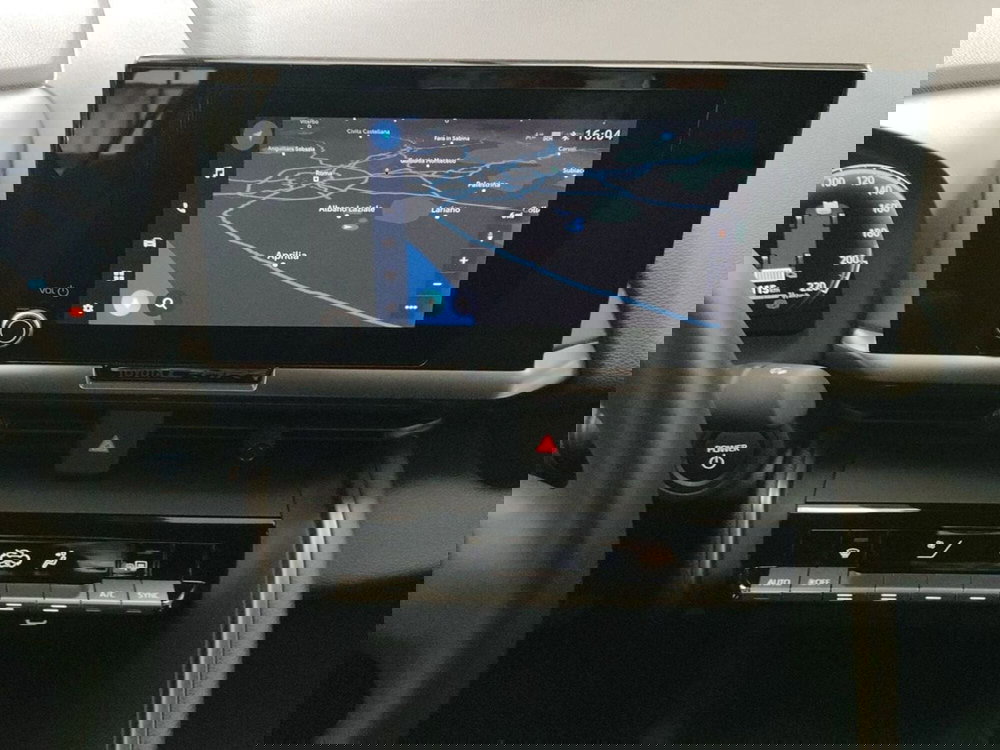 Toyota Toyota C-HR usata a Roma (9)