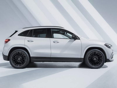 Mercedes-Benz GLA SUV 200 d Automatic Executive nuova a Pisa