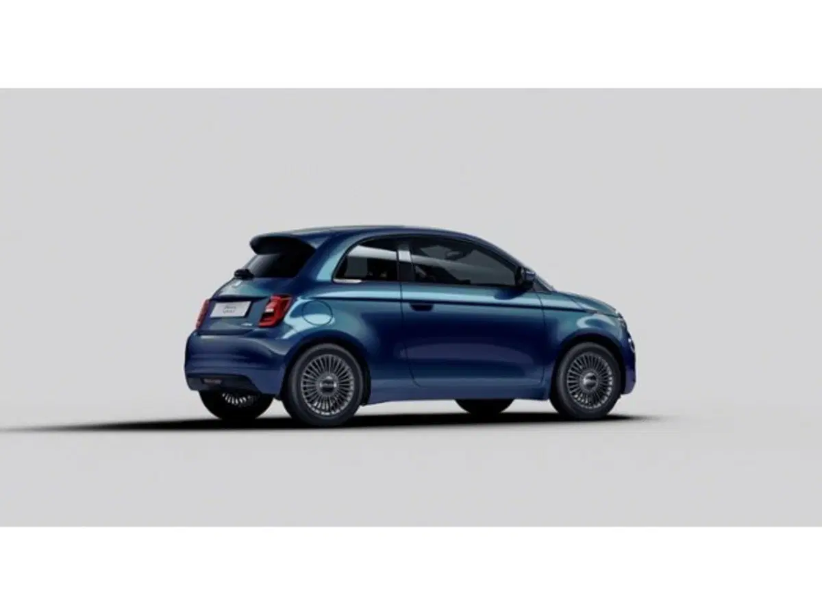 Fiat 500 nuova a Firenze (2)