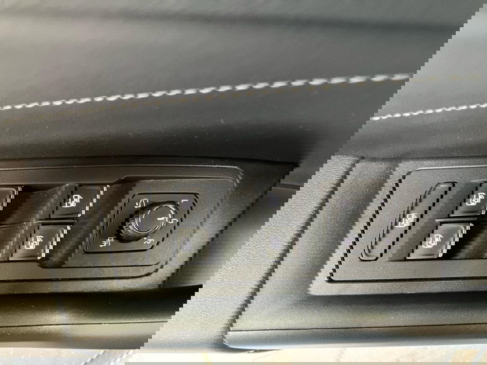 Volkswagen T-Roc usata a Bologna (19)
