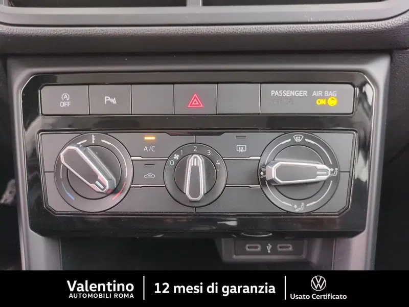 Volkswagen T-Cross usata a Roma (16)