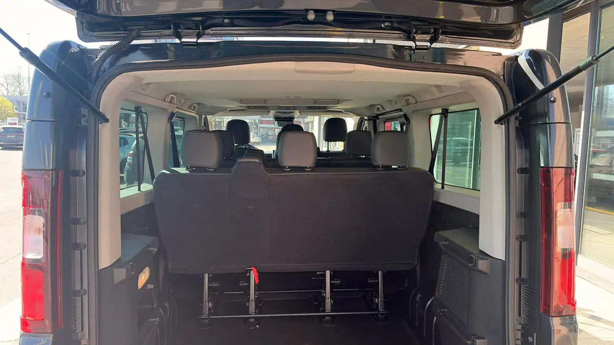 Renault Trafic usata a Parma (7)