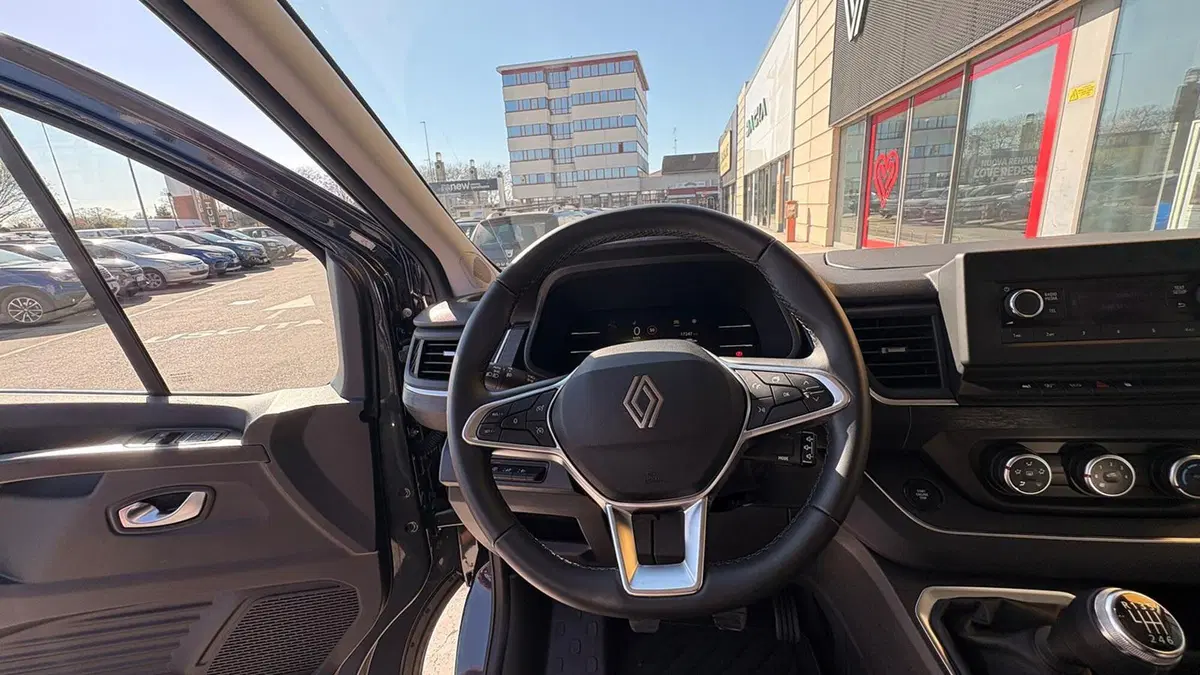 Renault Trafic usata a Parma (9)