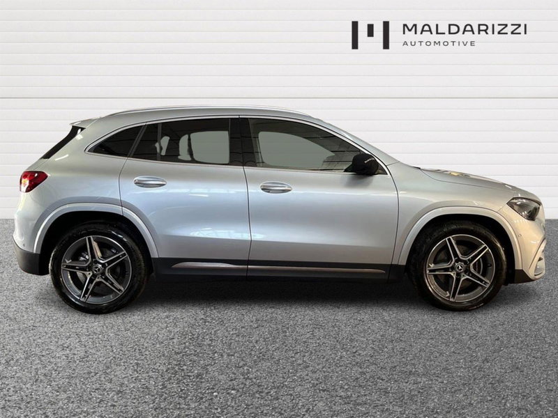 Mercedes-Benz GLA SUV usata a Foggia (5)