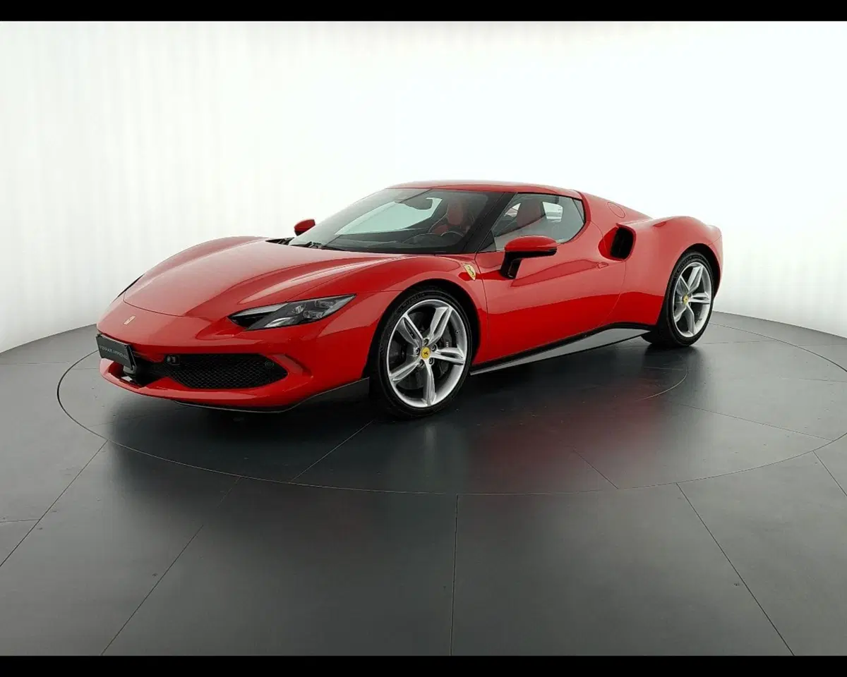 Ferrari 296 Coupé usata a Verona