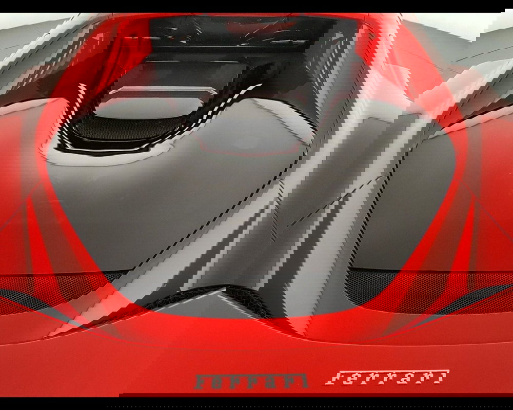 Ferrari 296 Coupé usata a Verona (16)