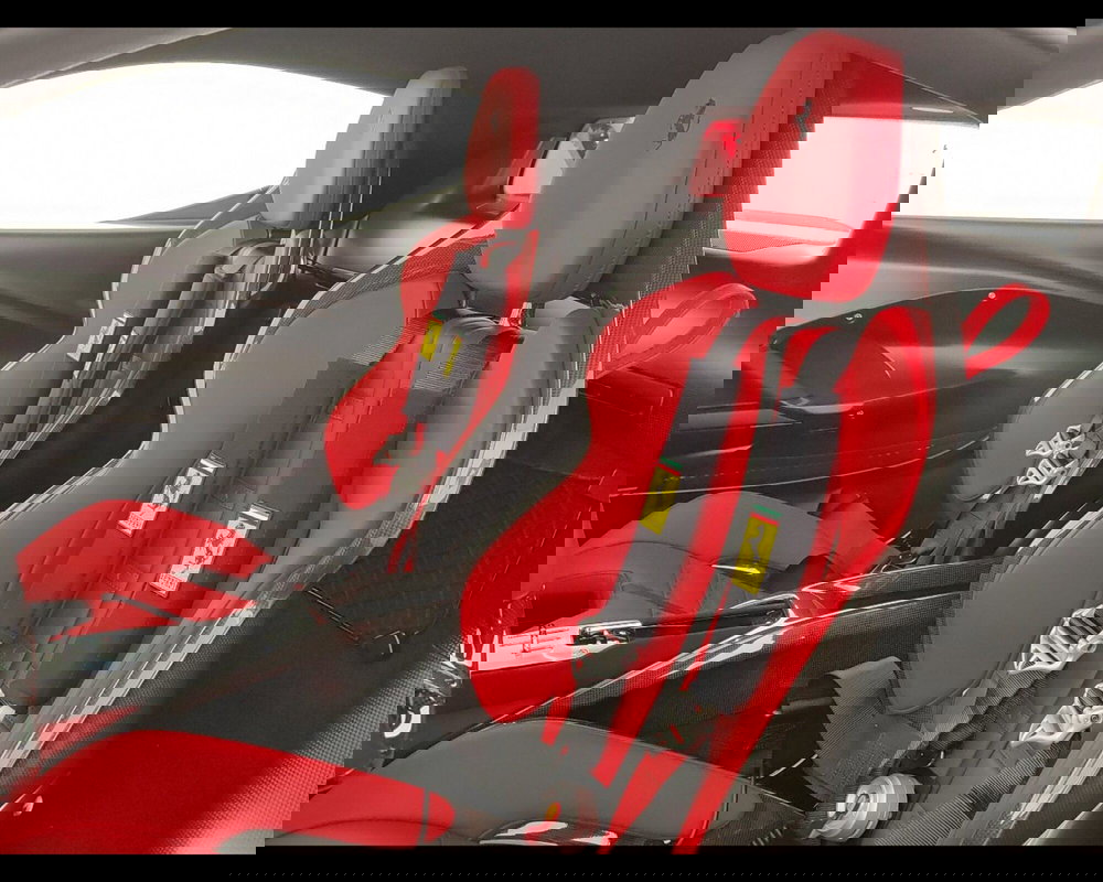 Ferrari 296 Coupé usata a Verona (6)