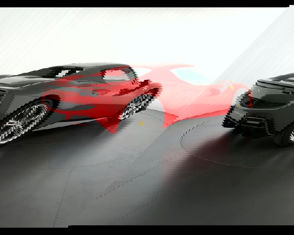 Ferrari 296 Coupé usata a Verona (8)