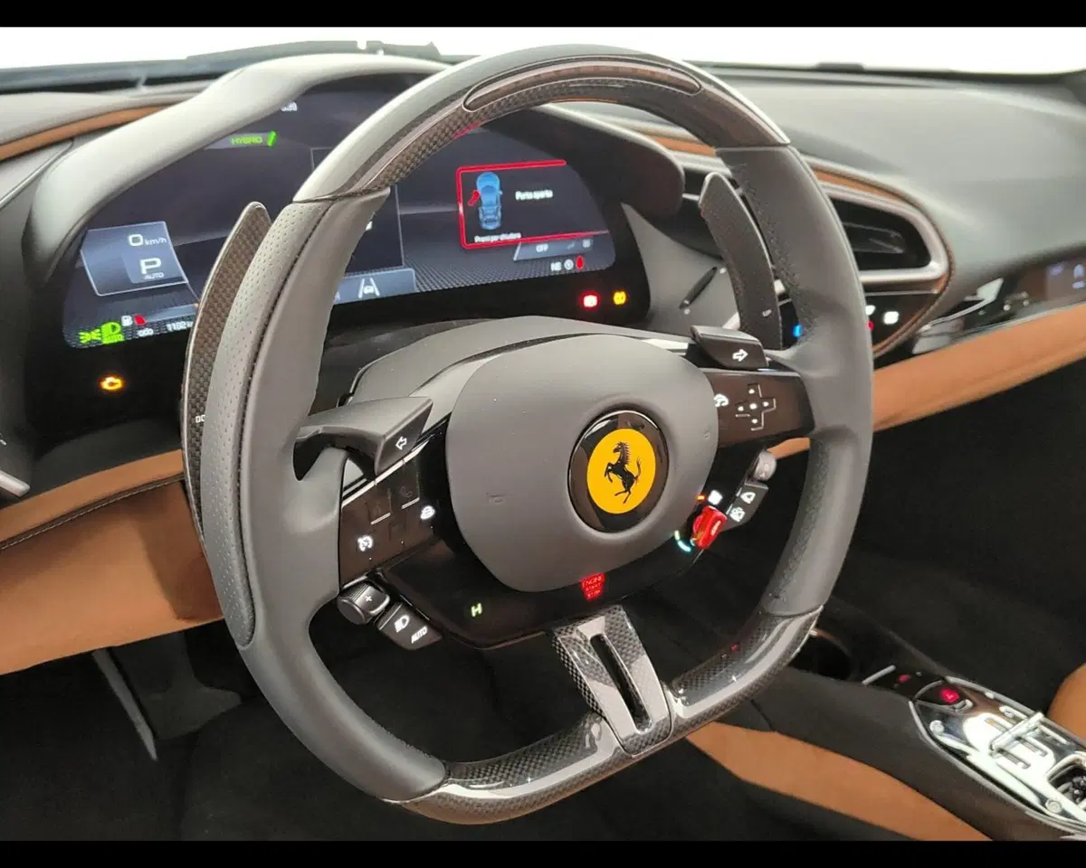 Ferrari 296 Spider usata a Verona (19)