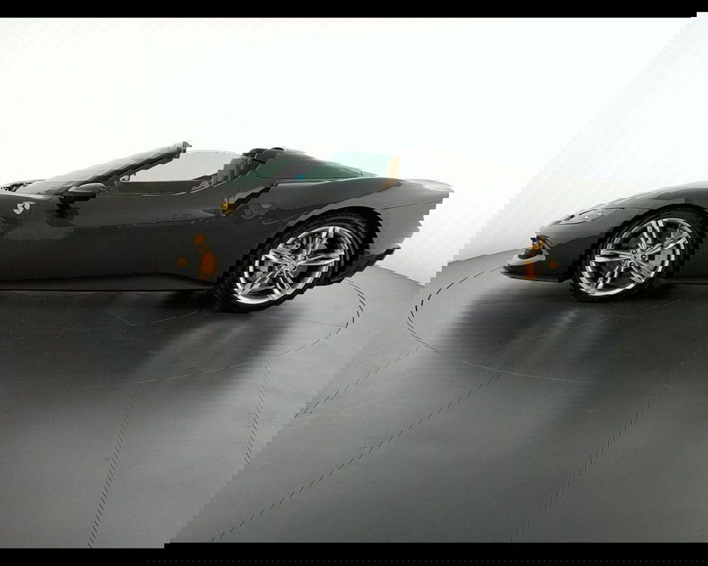 Ferrari 296 Spider usata a Verona (3)