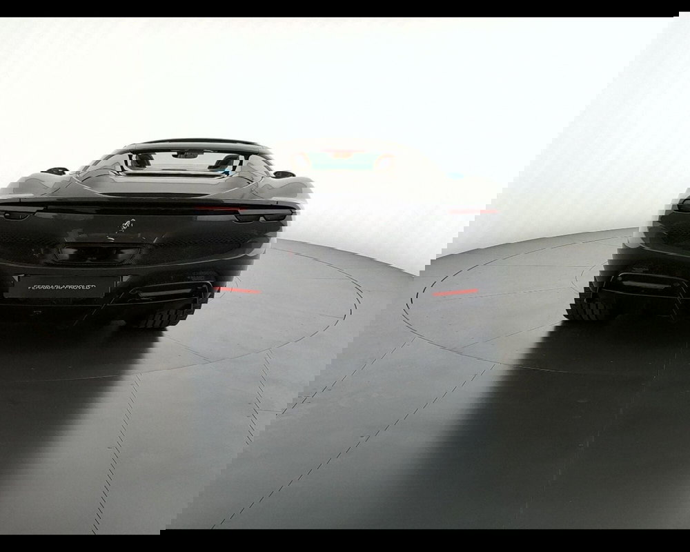 Ferrari 296 Spider usata a Verona (4)