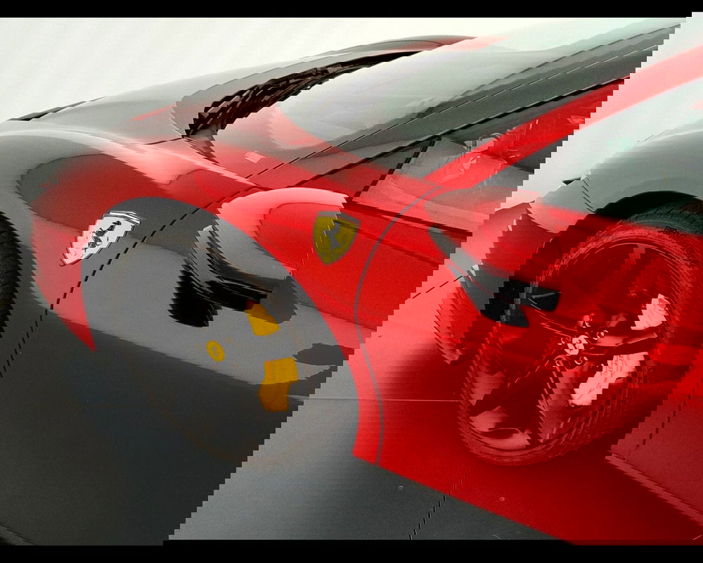 Ferrari SF90 Spider usata a Verona (11)