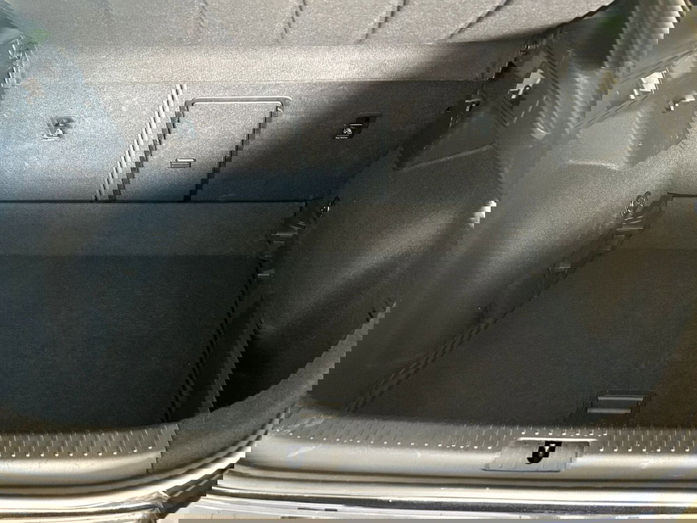 Cupra Formentor usata a Ferrara (14)