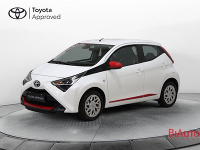 Toyota Aygo 1.0 VVT-i 72 CV 5 porte x-play del 2021 usata a Sesto Fiorentino