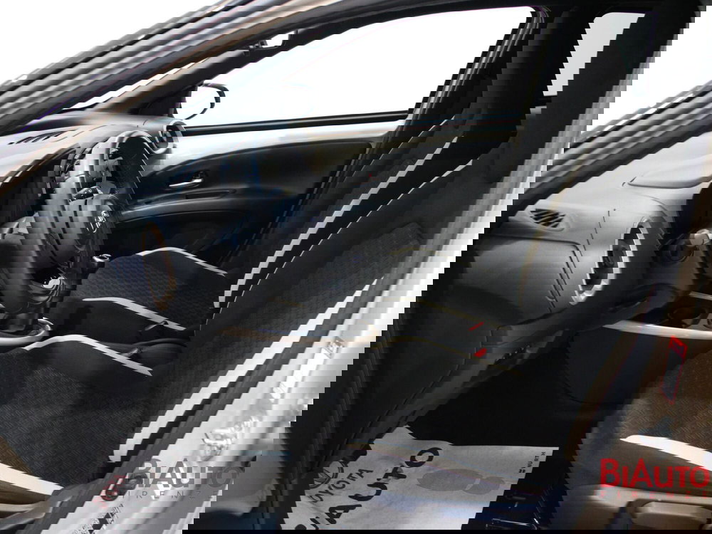 Toyota Aygo X usata a Firenze (6)