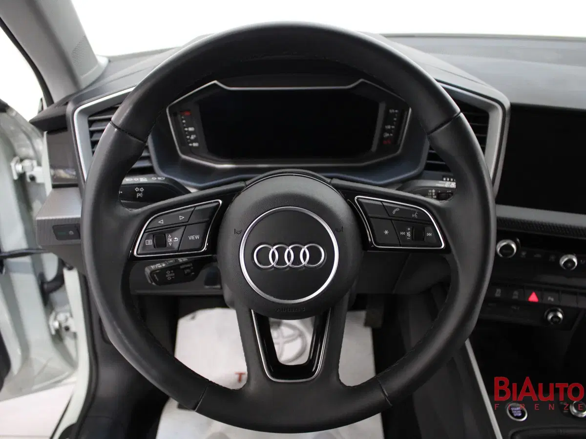 Audi A1 allstreet usata a Firenze (10)