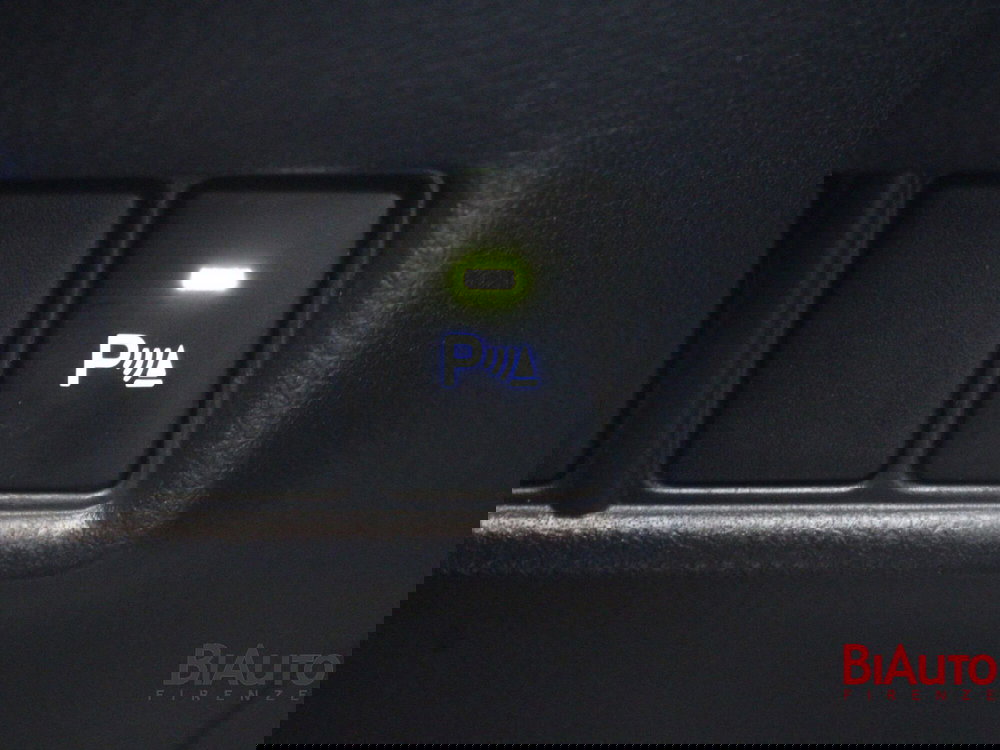 Toyota Toyota C-HR usata a Firenze (16)