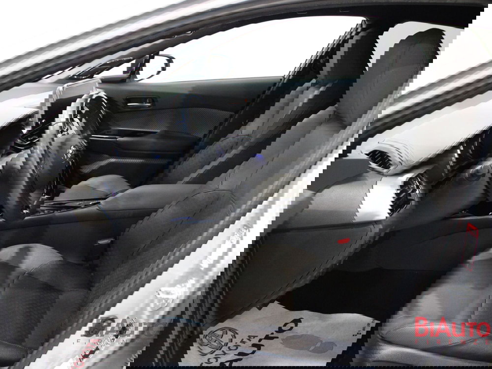 Toyota Toyota C-HR usata a Firenze (6)