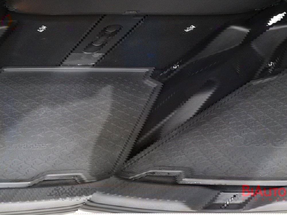 Toyota Yaris Cross usata a Firenze (9)
