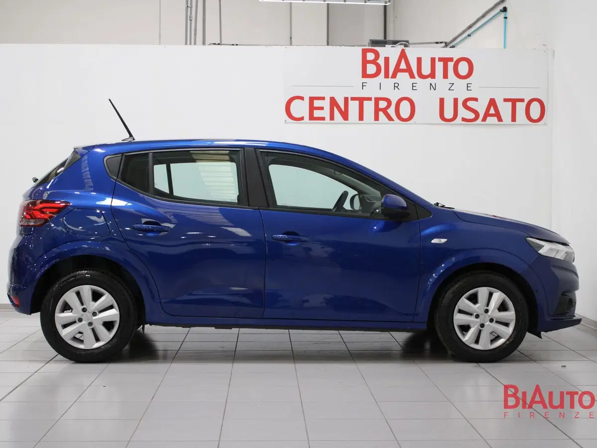 Dacia Sandero usata a Firenze (16)