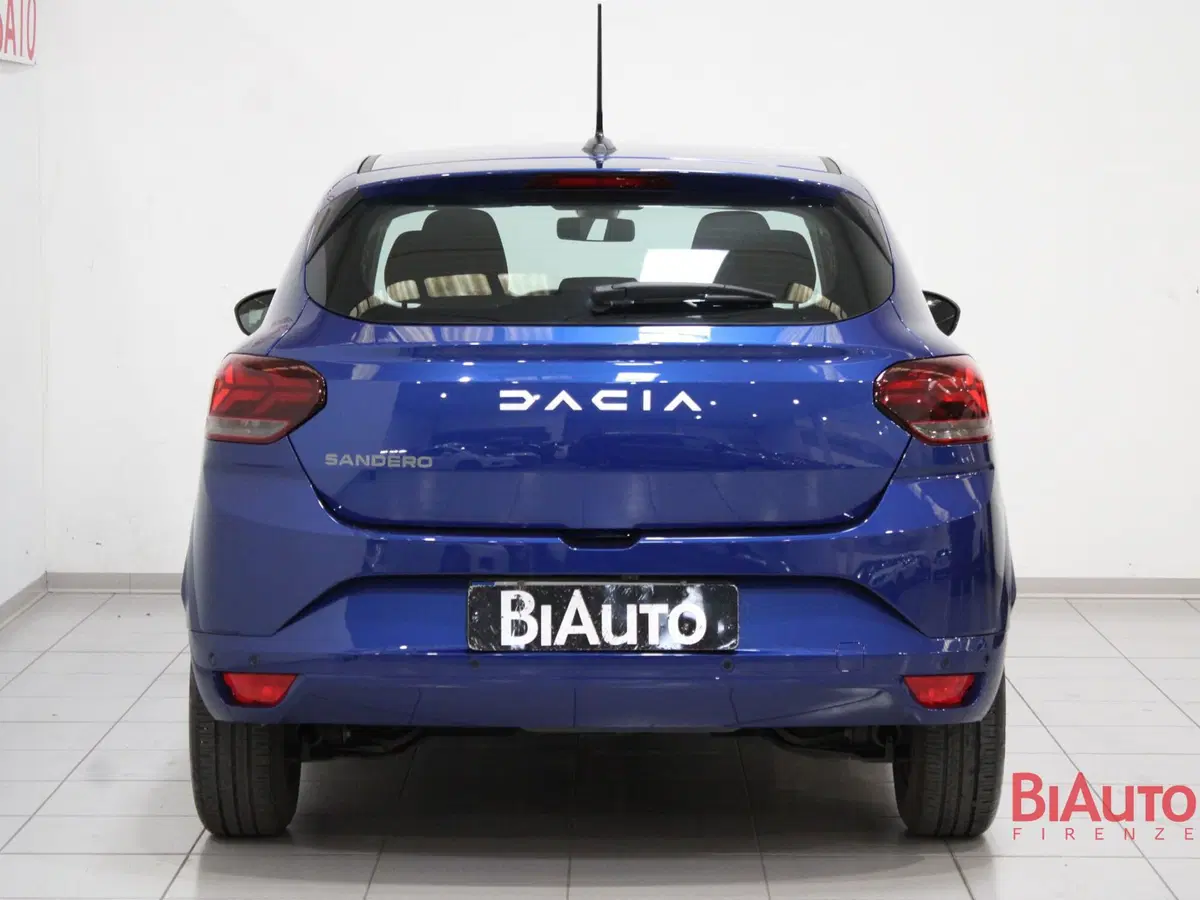 Dacia Sandero usata a Firenze (4)