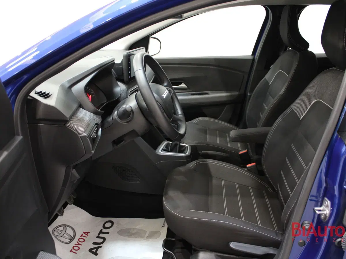 Dacia Sandero usata a Firenze (5)