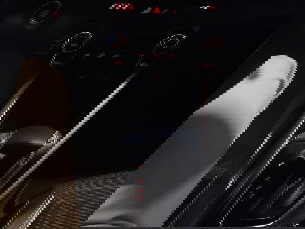 Kia Stonic usata a Genova (16)