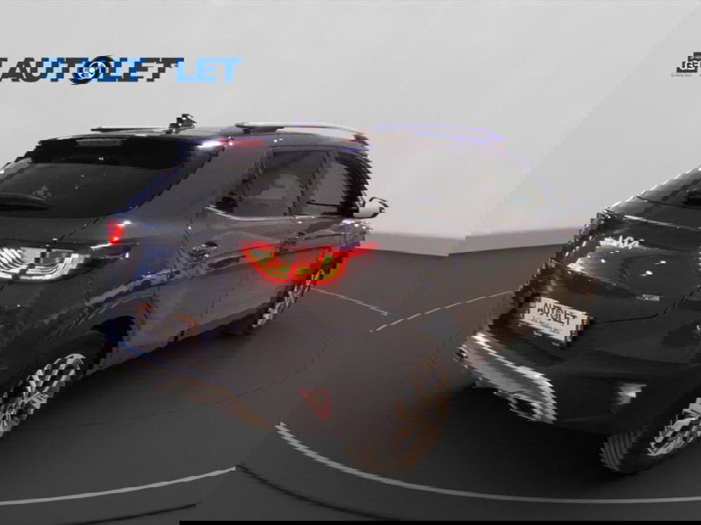 Kia Stonic usata a Genova (7)