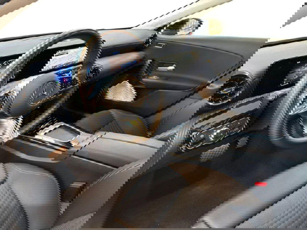 Mercedes-Benz Classe A usata a Ancona (16)