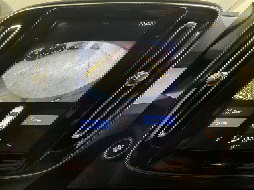 Volvo XC40 usata a Ancona (18)