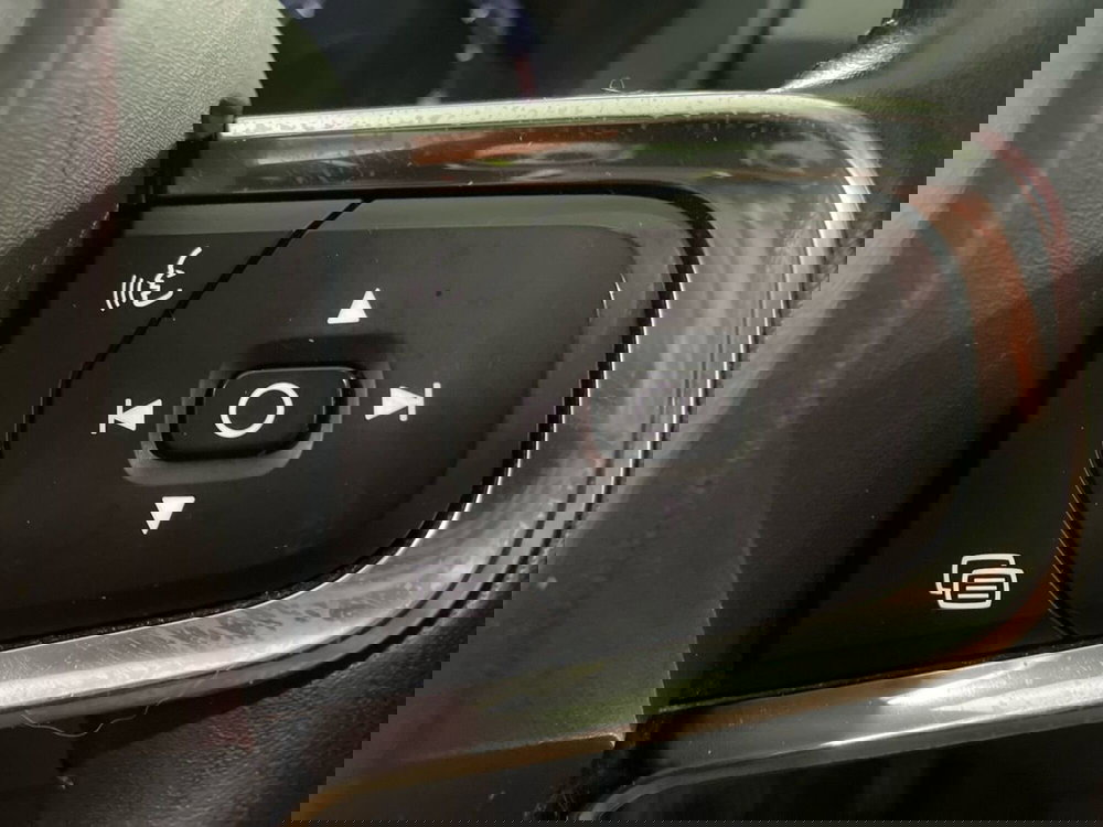 Volvo XC40 usata a Ancona (19)