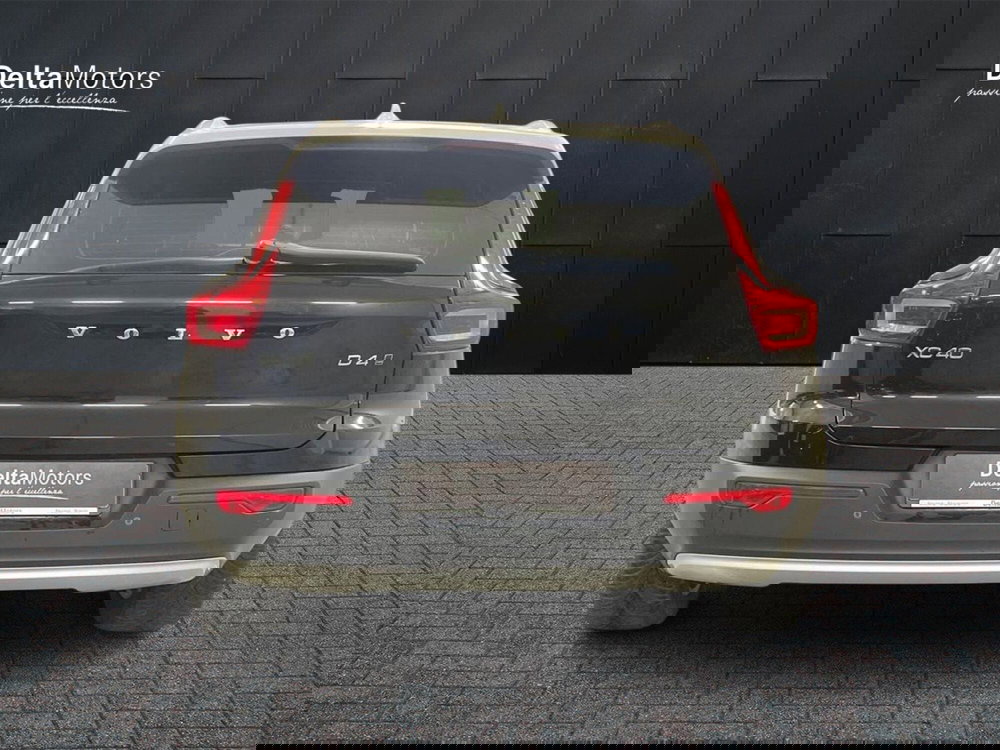 Volvo XC40 usata a Ancona (4)