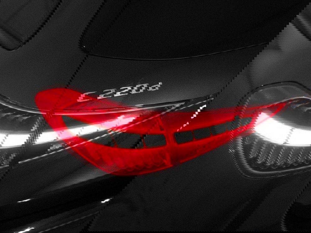 Mercedes-Benz Classe C Station Wagon nuova a Macerata (8)