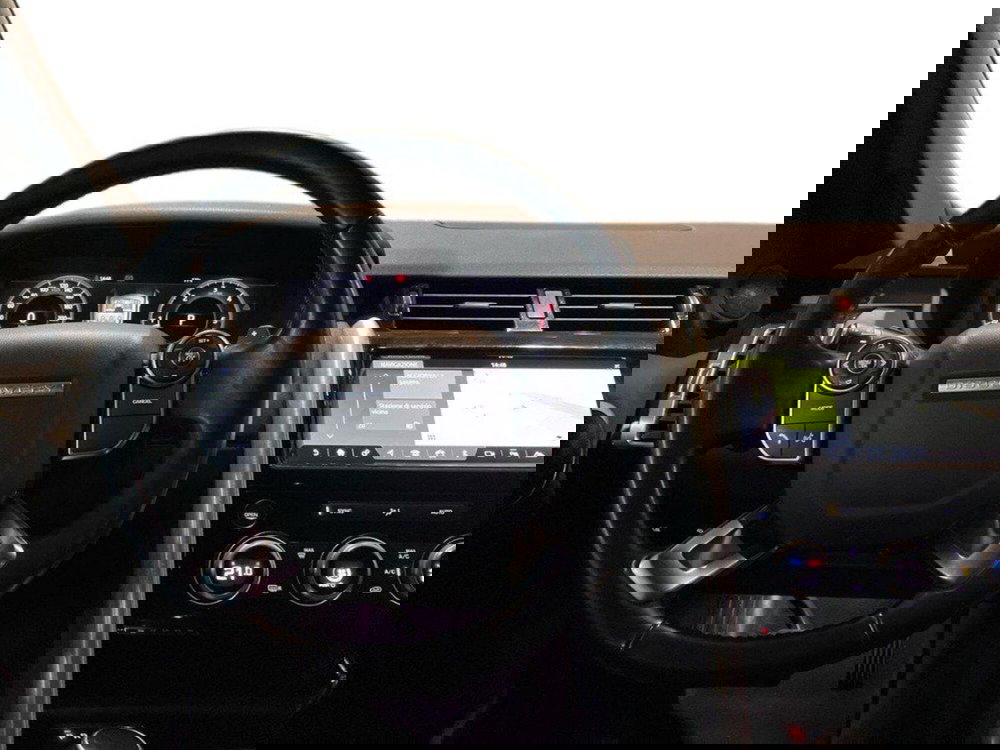 Land Rover Discovery usata a Ancona (11)