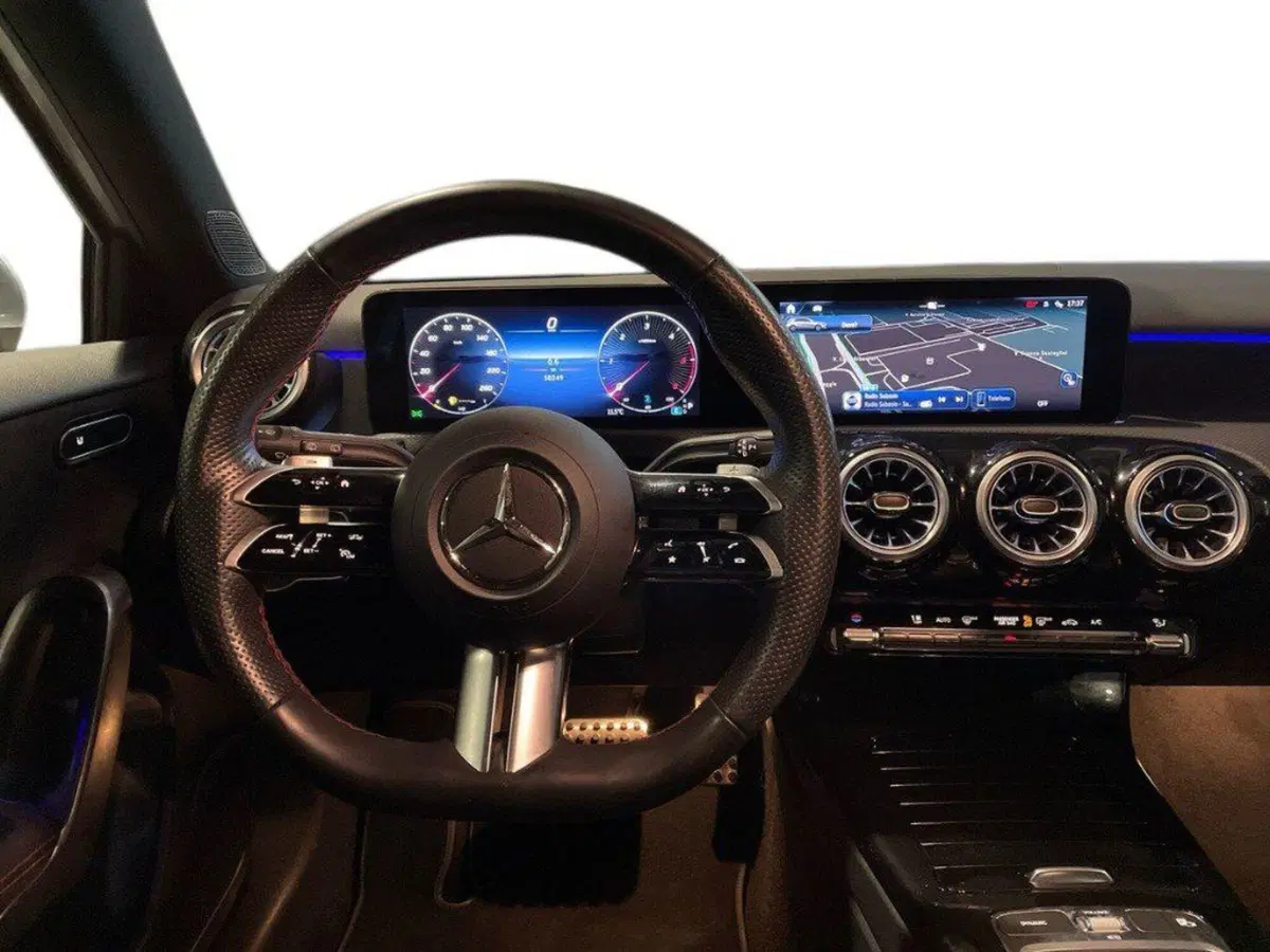 Mercedes-Benz Classe A usata a Ancona (11)