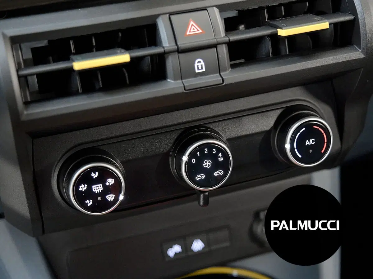 Fiat Grande Panda nuova a Prato (10)