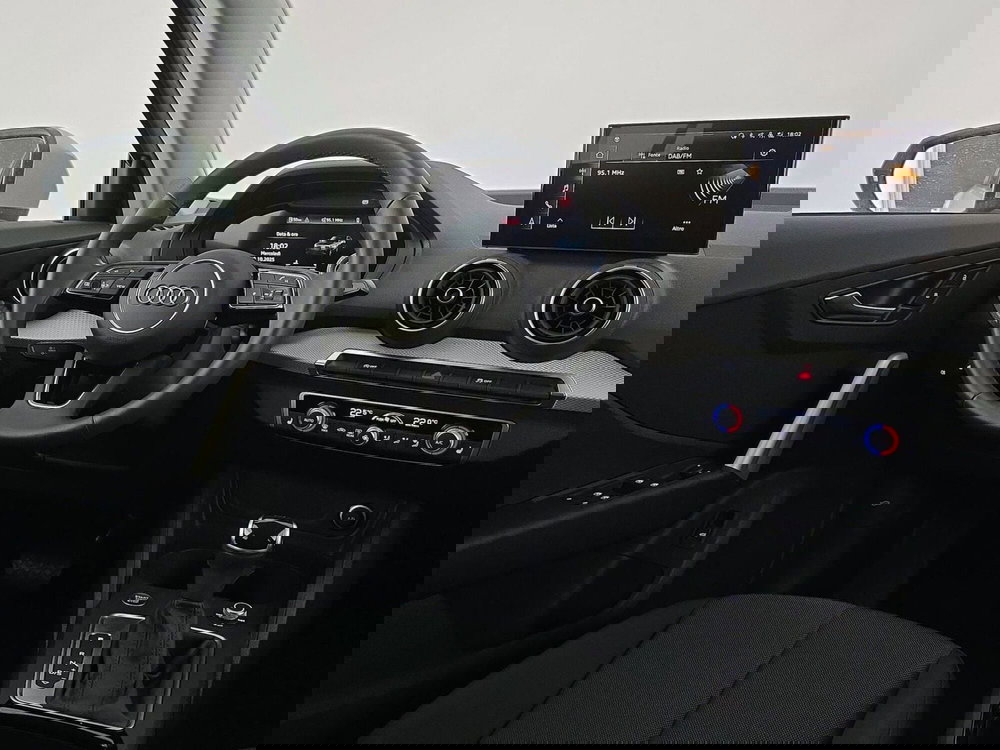 Audi Q2 usata a Asti (11)