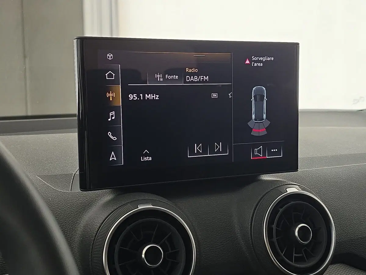 Audi Q2 usata a Asti (16)