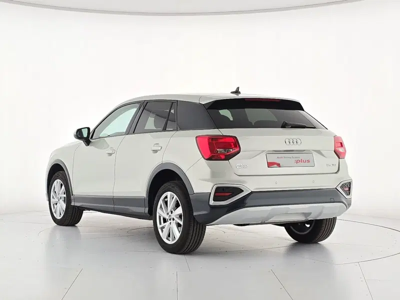 Audi Q2 usata a Asti (4)