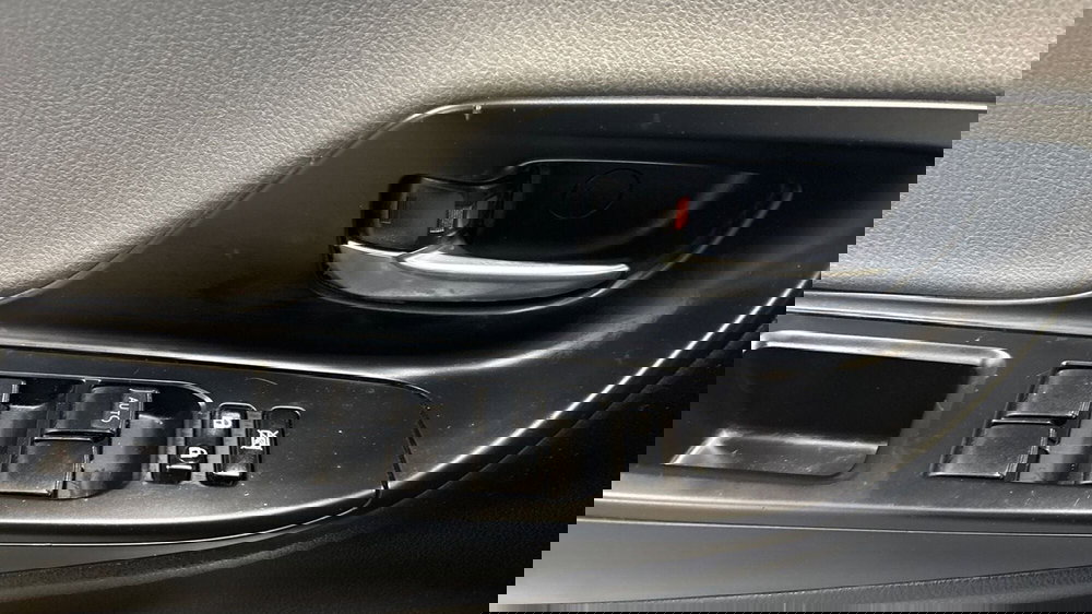 Toyota Yaris usata a Treviso (18)