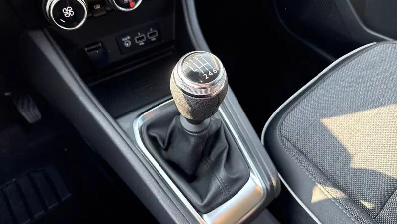 Renault Captur usata a Treviso (11)