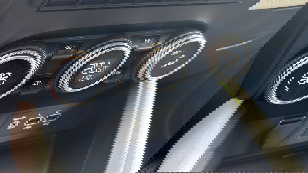 Renault Clio usata a Treviso (18)