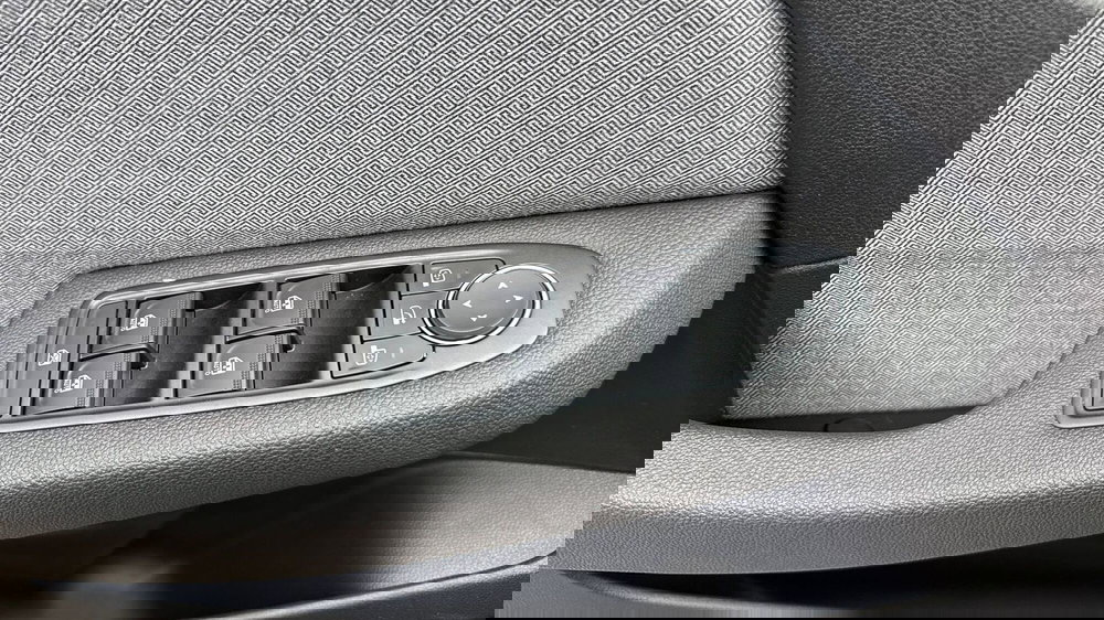 Renault Clio usata a Treviso (16)