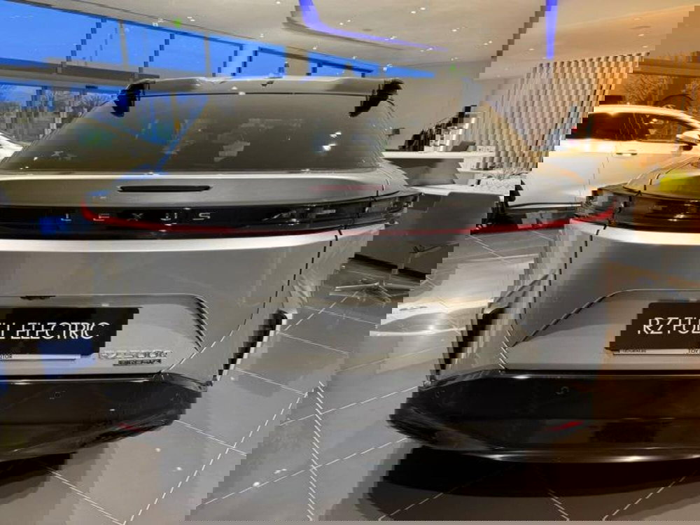 Lexus RZ nuova a Perugia (6)